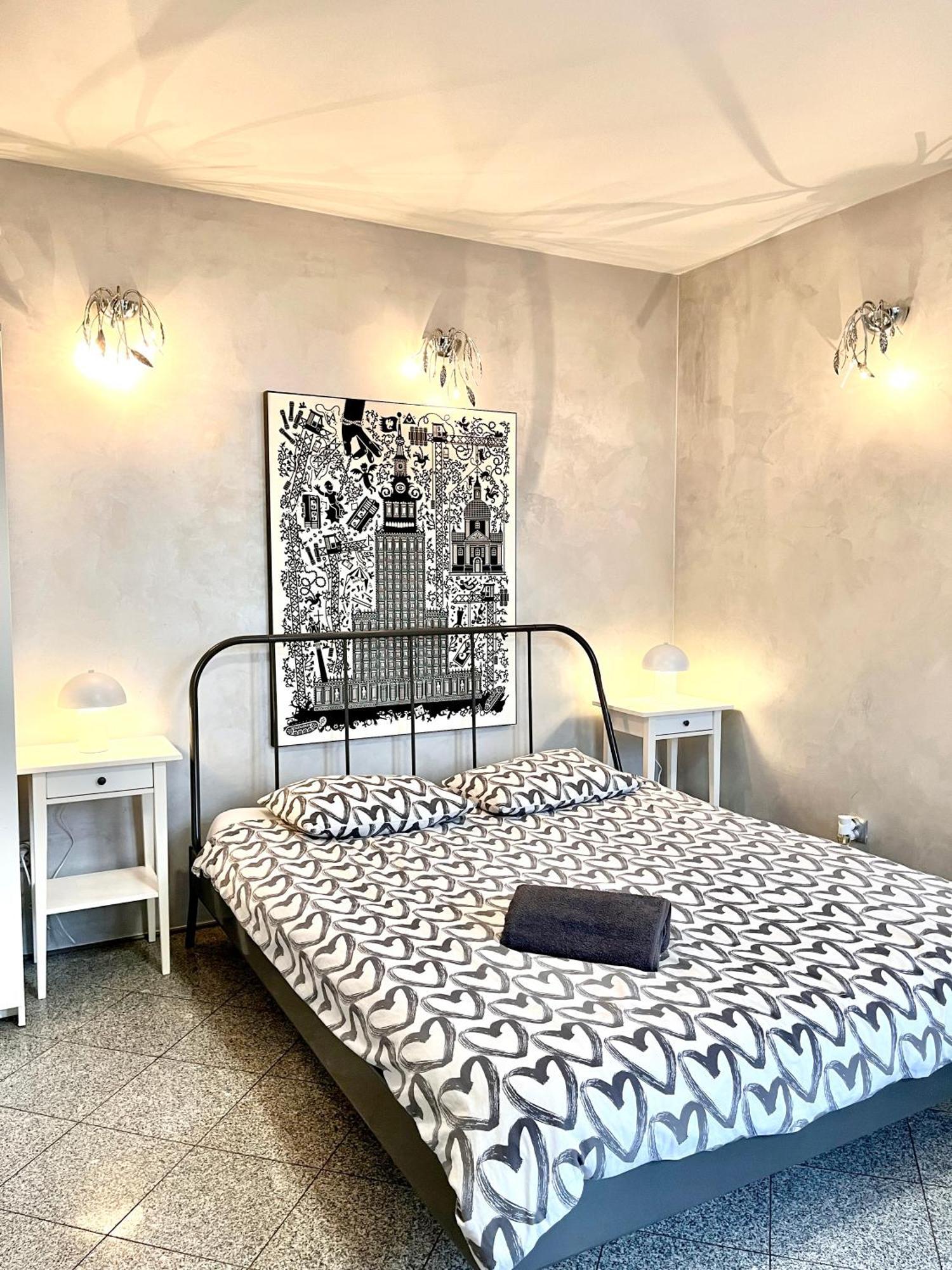 Appartamento Bezagenta Oldtown2 Close To Metro Varsavia Esterno foto